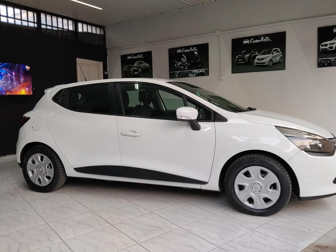 Renault Clio 1.2 Benz/ GPL 2015 CON GARANZIA