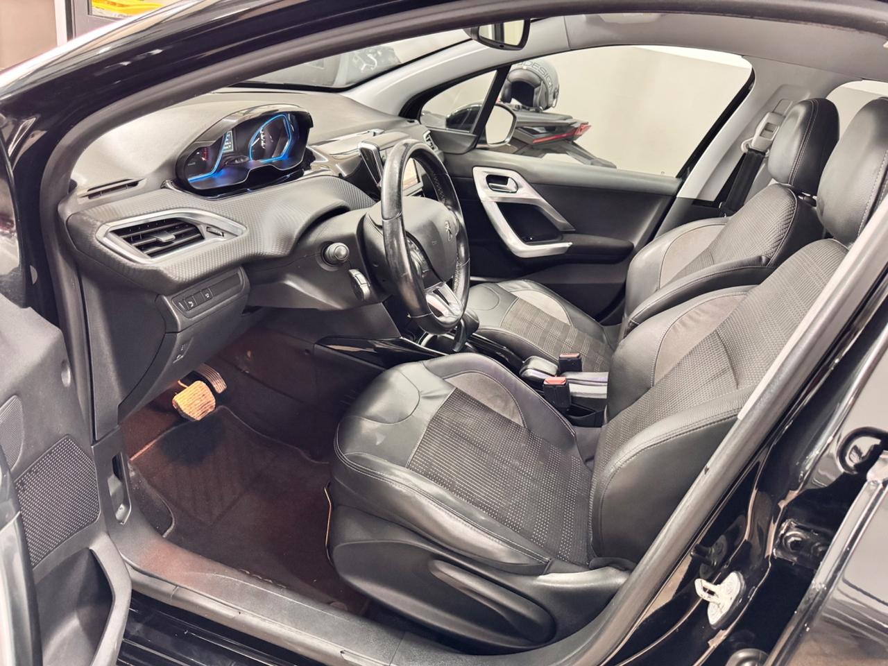 Peugeot 2008 PureTech 1.2 110 Cv EAT6 - 11/2019