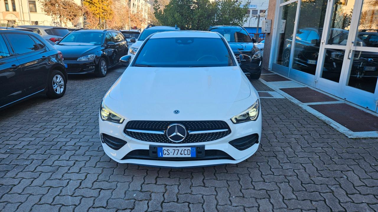 Mercedes-benz CLA 200 Coupe Premium AMG auto 163CV NAVY-CAM-SED.RISC