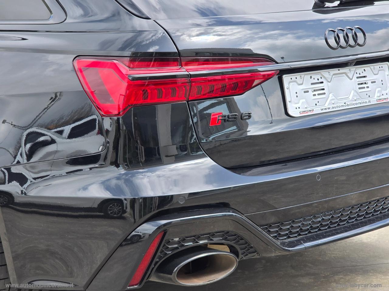 AUDI RS 6 Avant 4.0 TFSI V8 quattro tiptronic