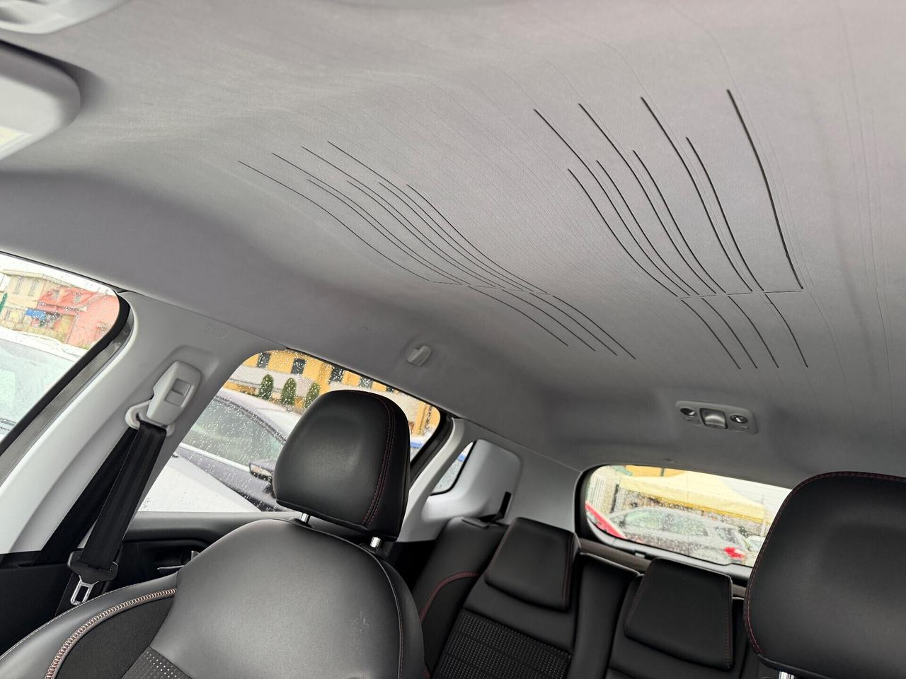 Peugeot 2008 1.5 HDi 100 GT Line