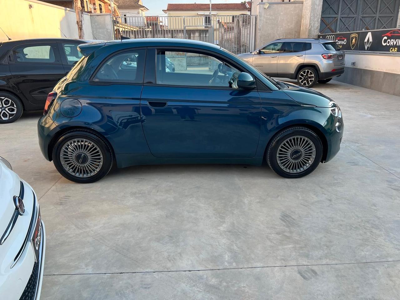 Fiat 500e Berlina 42 kWh