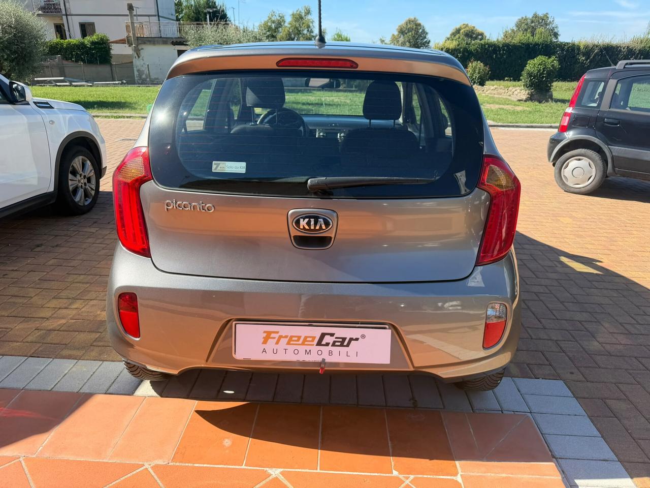 Kia Picanto GLAM