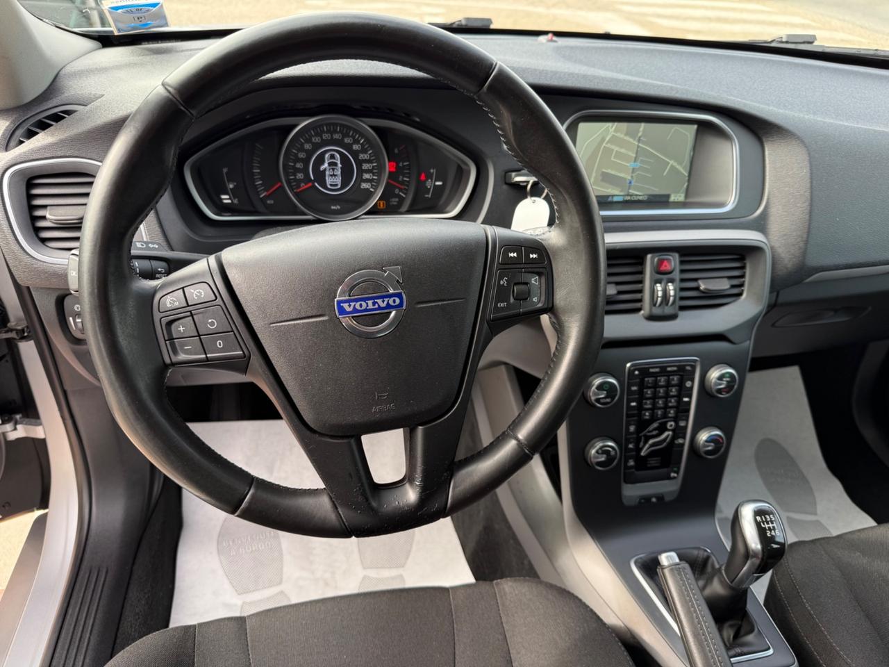 Volvo V40 D2 1.6 Momentum UNICO PROPRIETARIO