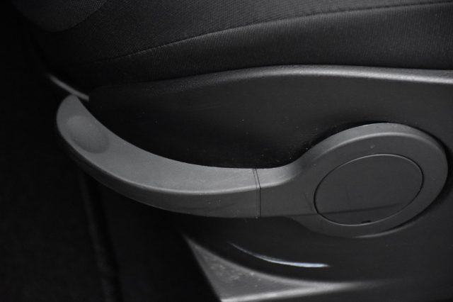 LANCIA Ypsilon 1.0 FireFly 5 p. S&S Hybrid Gold **5 POSTI**