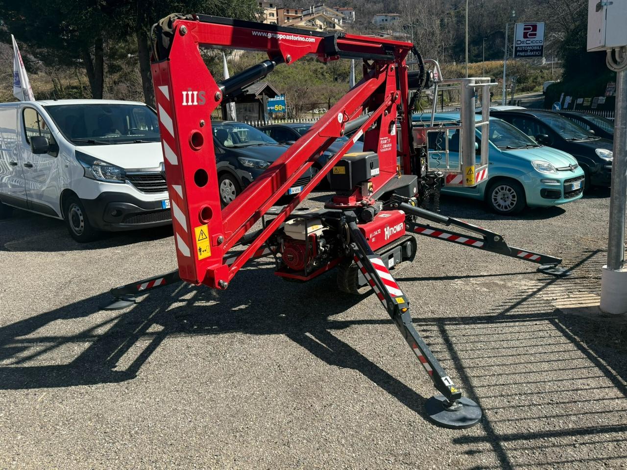 PIATTAFORMA HINOWA LIGHTLIFT 14,72