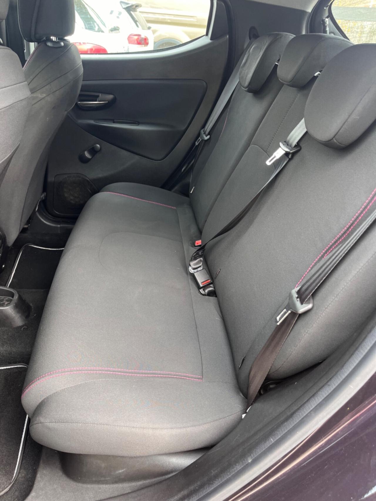 Lancia Ypsilon 1.3 Multijet 110000 km PARI AL NUOVO