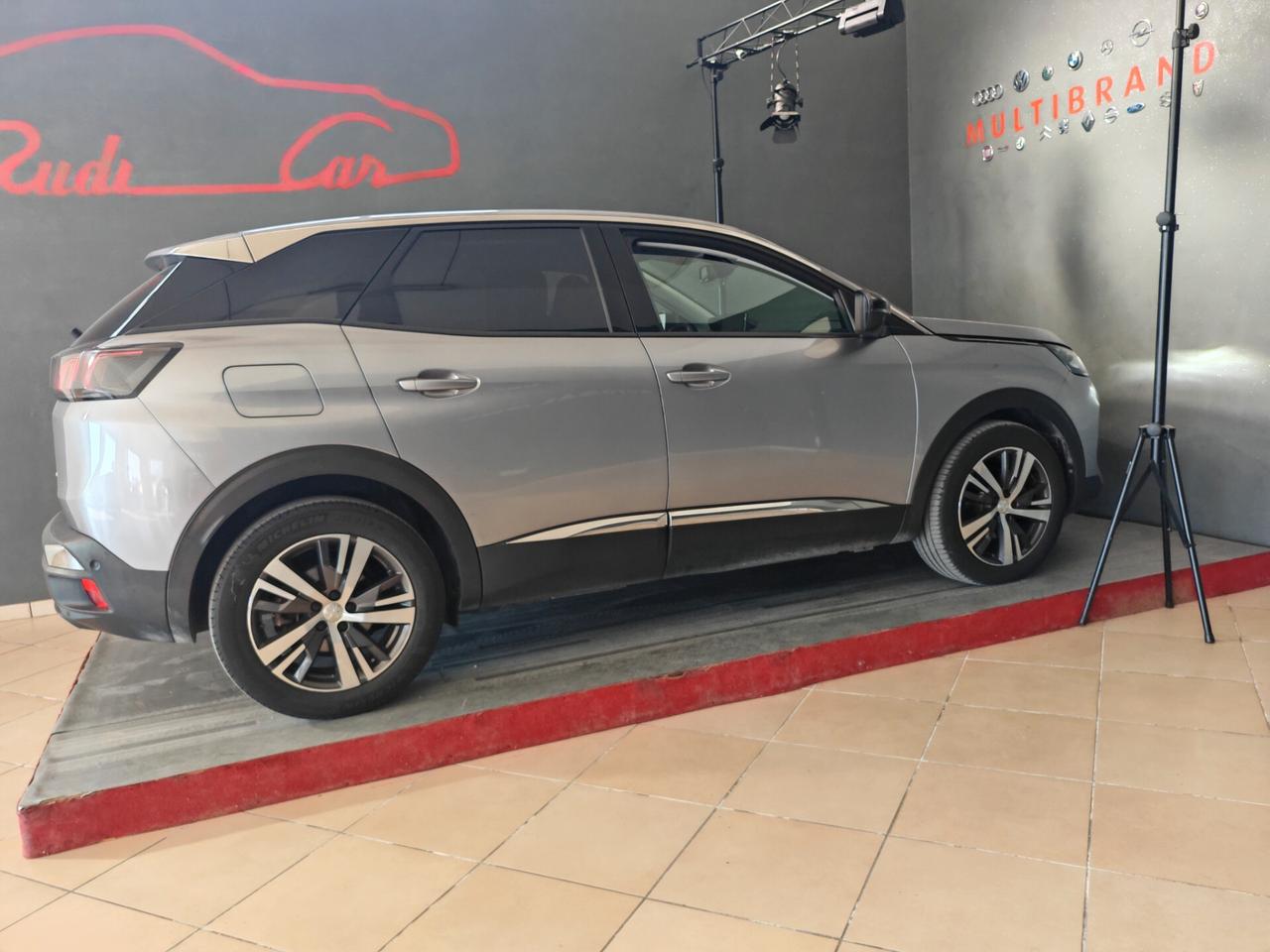Peugeot 3008 BlueHDi 130 S&S EAT8 Allure