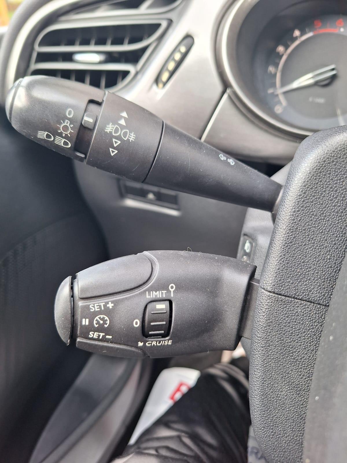 Citroen C3 1.4 HDi Exclusive Neo Patentati