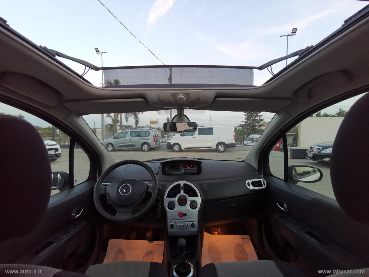 RENAULT Modus 1.2 Luxe Dynamique