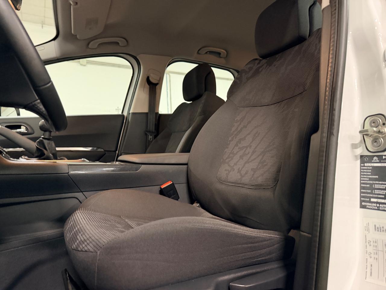 Peugeot 3008 1.6 HDi 115CV Active