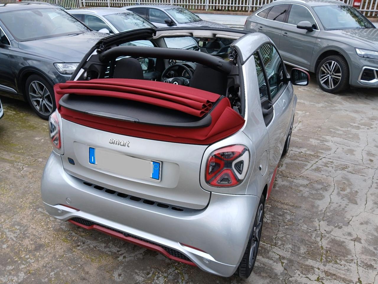 Smart ForTwo EQ cabrio Ushuaïa Brabus