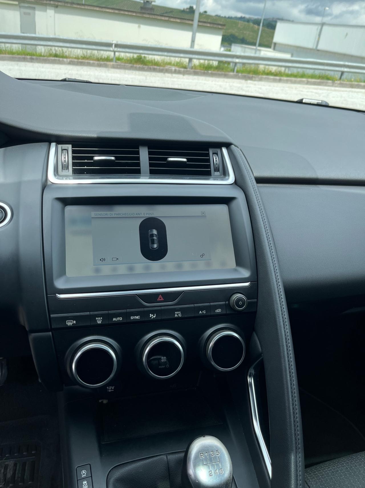 Jaguar E-Pace 2.0D 180 CV AWD R-Dynamic
