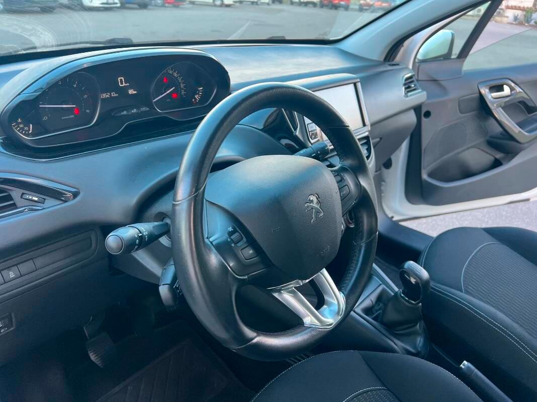 Peugeot 208 1.6 bluehdi Allure 75cv 3p