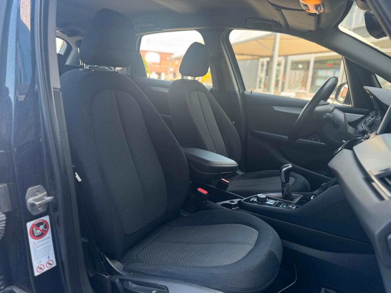 Bmw 2er Active Tourer 218d Luxury