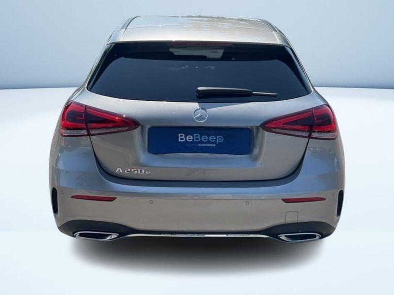 Mercedes-Benz Classe A A 250 E PHEV (EQ-POWER) PREMIUM AUTO