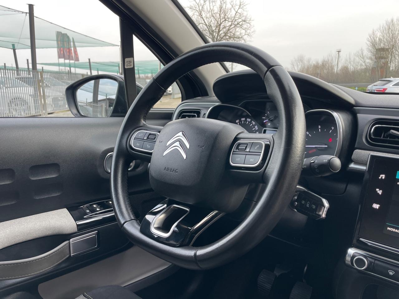 Citroen C3 PureTech 82 GPL Shine