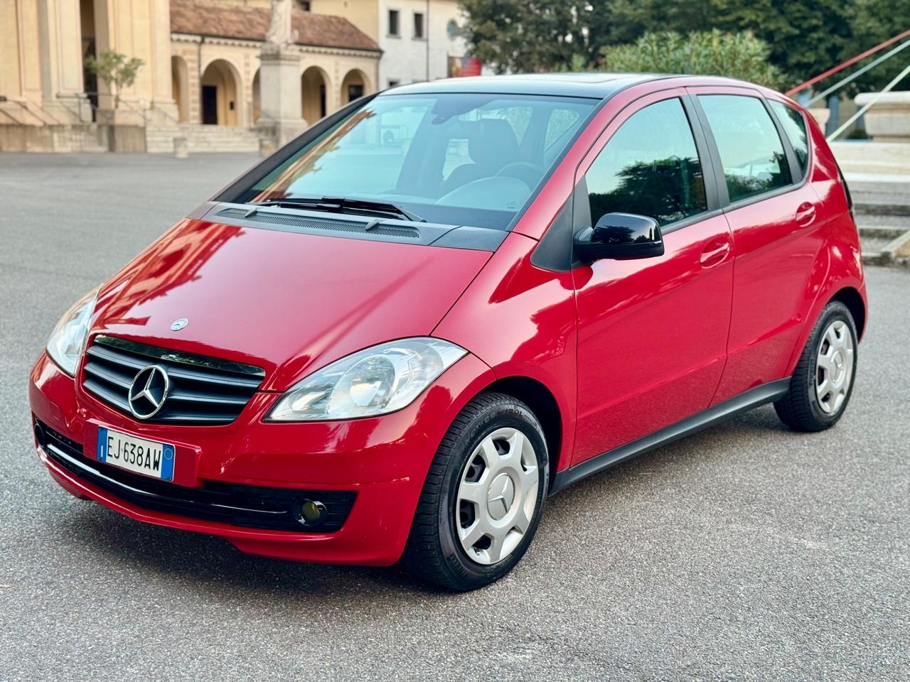 Mercedes-benz A160 BENZINA 2011 173.000KM