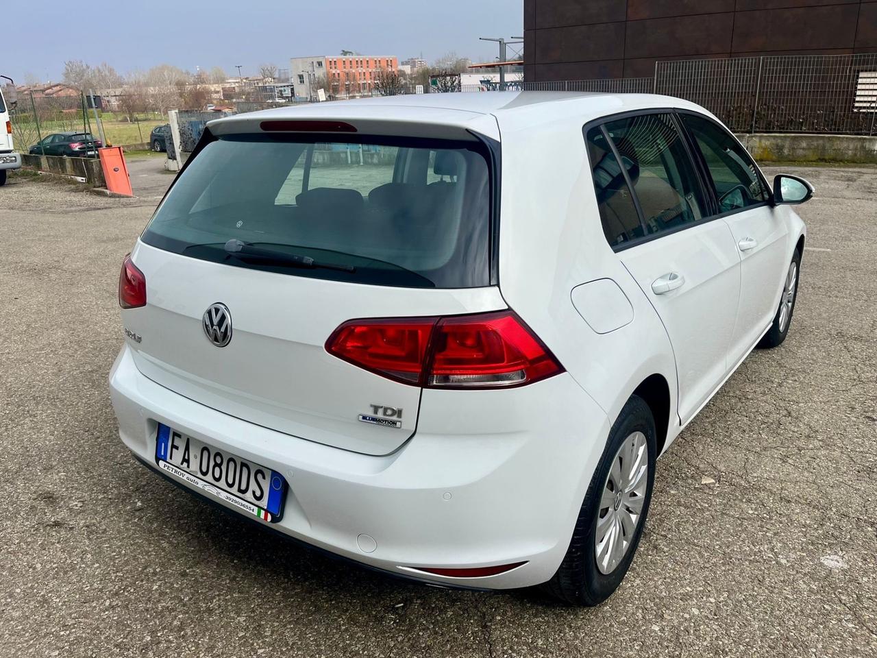 VW Golf 1.6tdi 90cv 2015 59.000km pari al nuovo