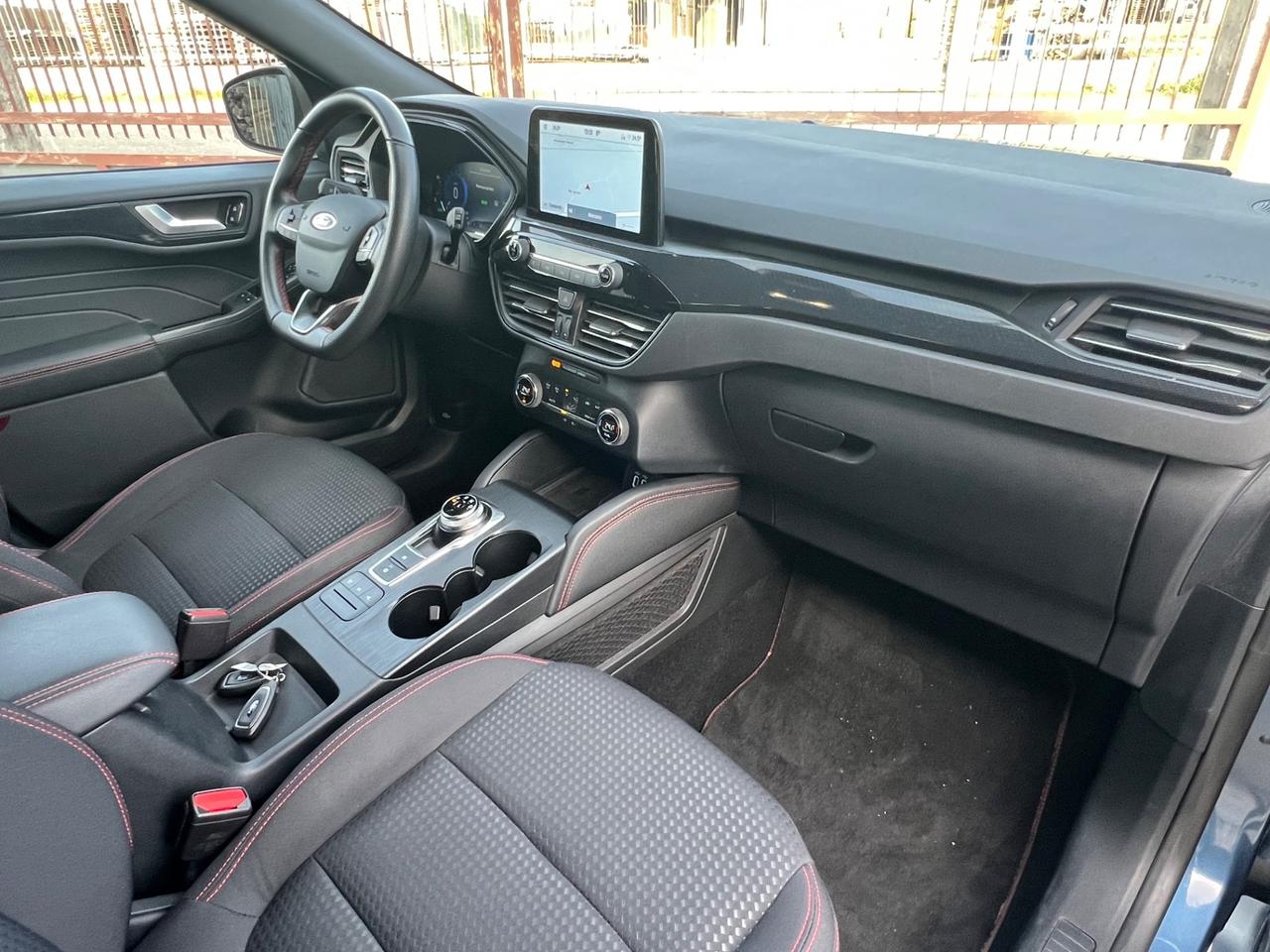 Ford Kuga 2.5 Plug In Hybrid 225 CV CVT 2WD ST-Line