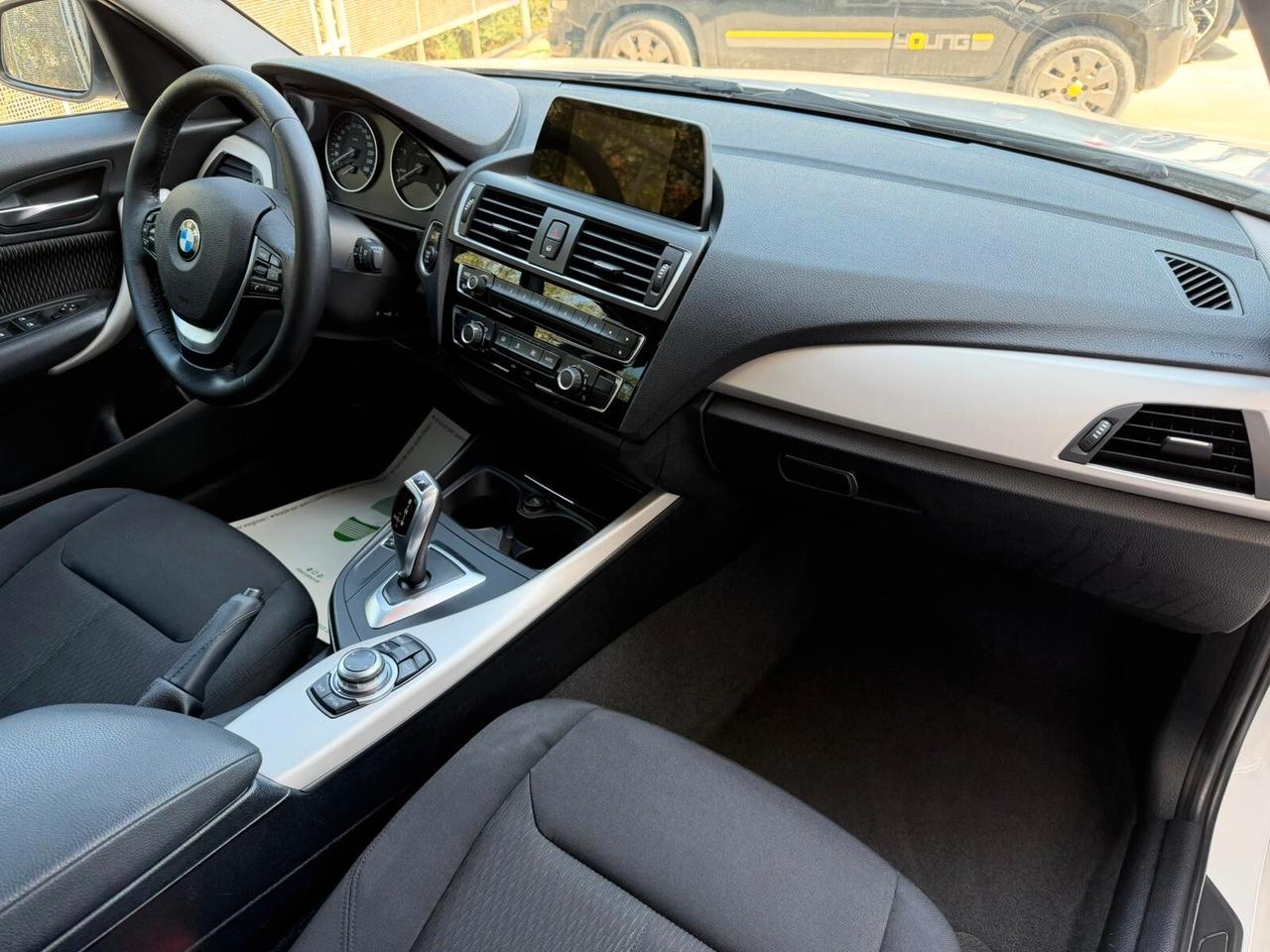 Bmw 118d 5p. Urban Cambio Automatico