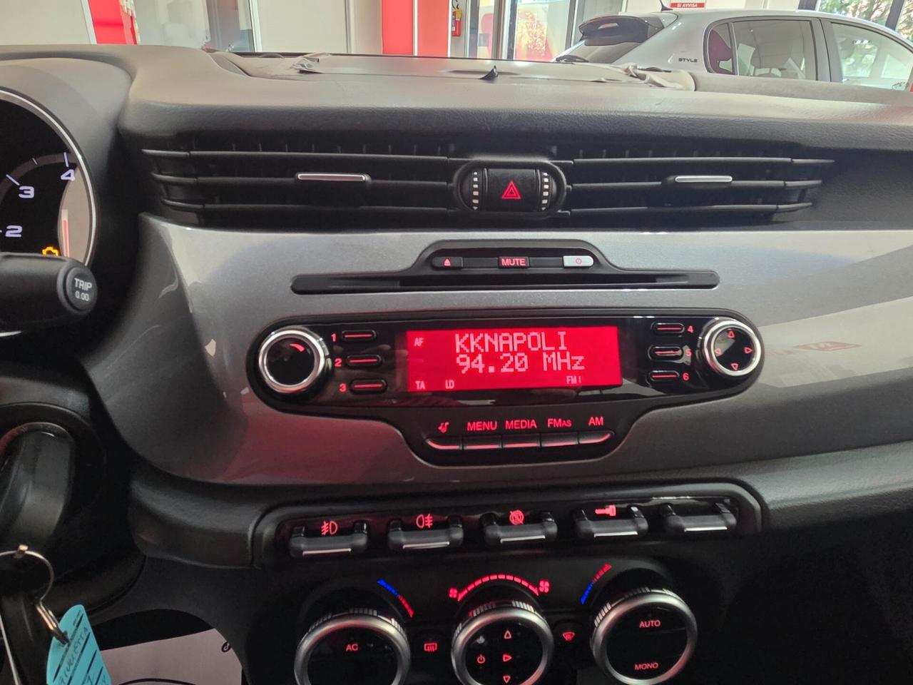 Alfa Romeo Giulietta 1.6 JTDm-2 105 CV Distinctive