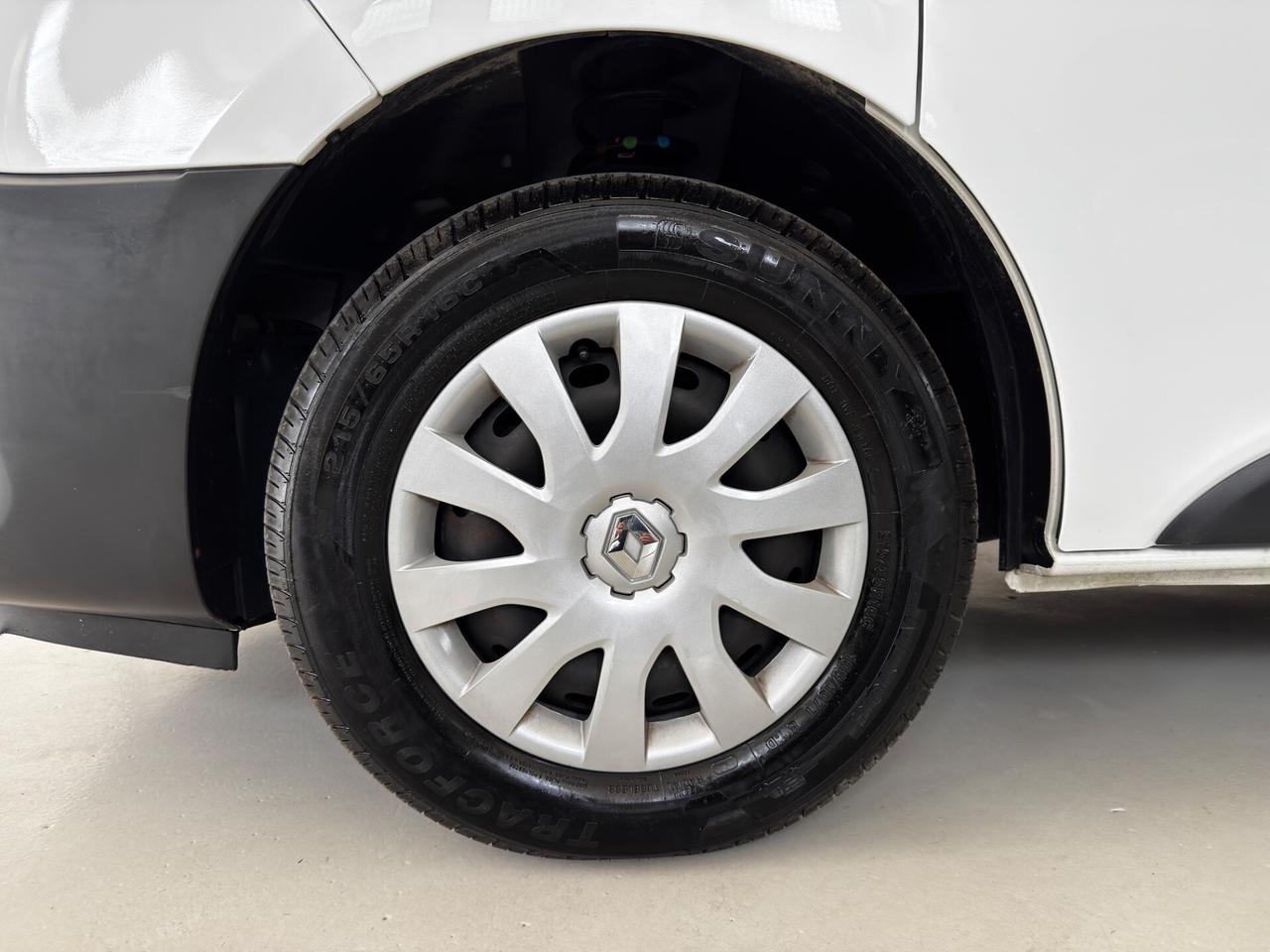 Renault Trafic T27 2.0 dCi 120CV PC-TN Zen N1