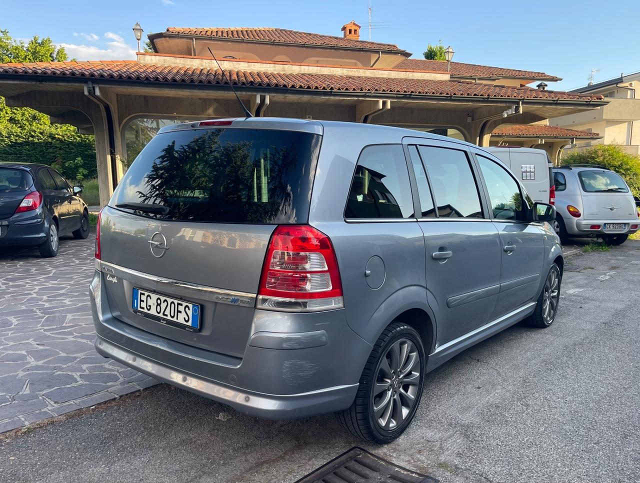 Opel Zafira 1.6 16V ecoM 150CV Turbo Edition