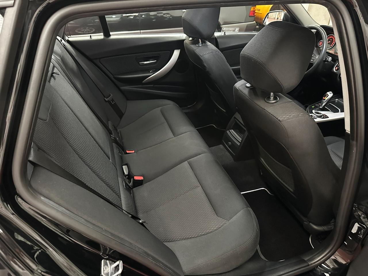 Bmw 318d F.L Touring Business Advantage aut. 18