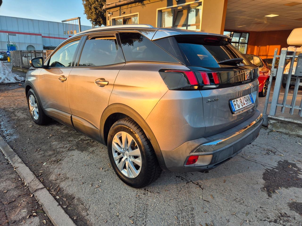 Peugeot 3008 BlueHDi 120 S&S Allure