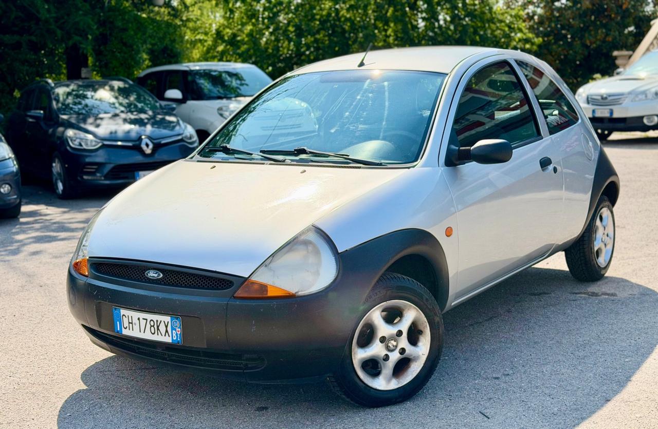 Ford Ka 2004 1.3 benzina km 140,000 ok neopatentati ! ! !