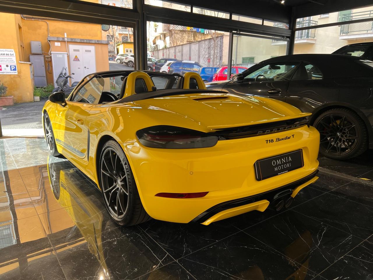 Porsche 718 Spyder Boxster 2.0 T - IVA ESPOSTA BOOK SERVICE