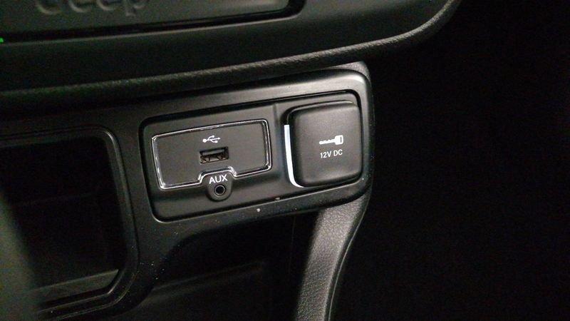 Jeep Renegade 1.3 t4 Longitude 2wd 150cv ddct