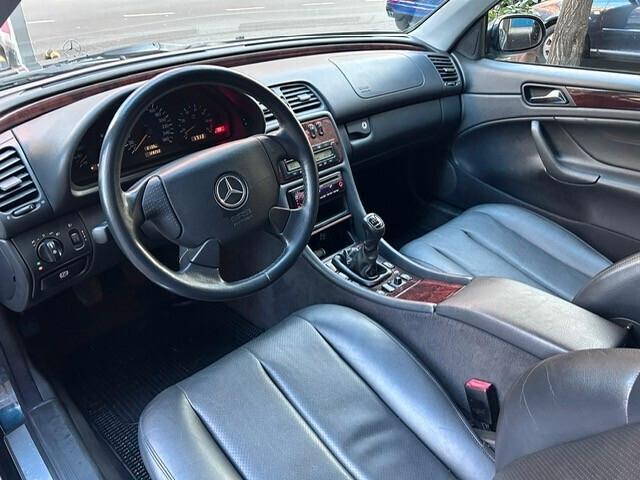 Mercedes-benz CLK 200 Kompressor cat Cabrio Elegance