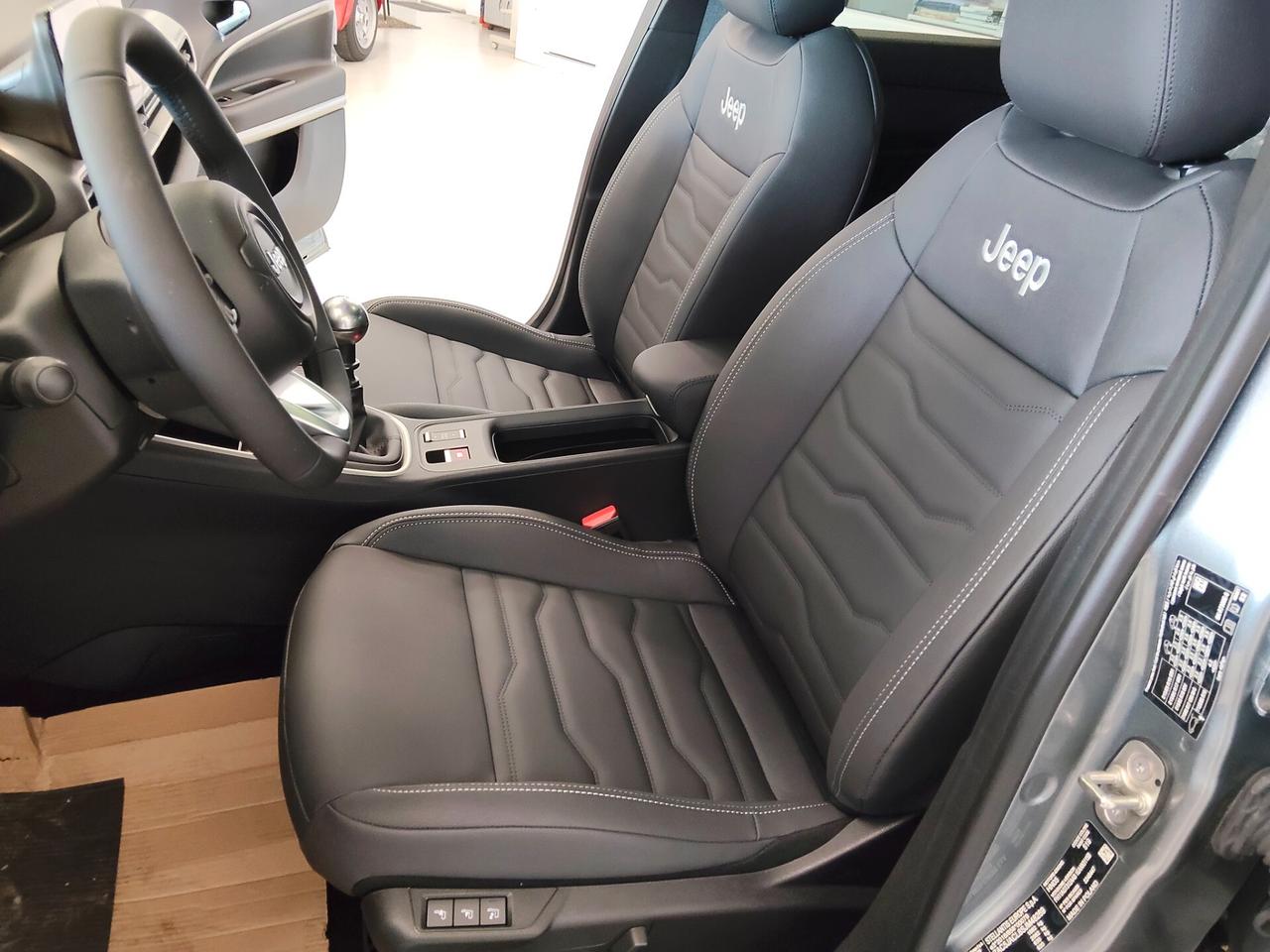 Jeep Avenger 1.2 Turbo 100 CV Summit tetto apribile, int in pelle riscaldati e massaggianti, navigatore...