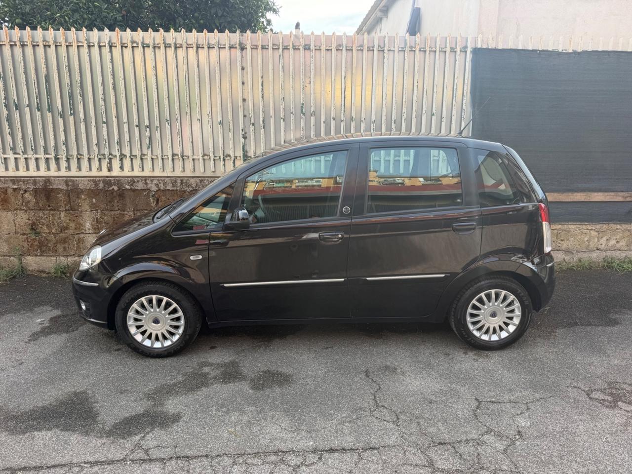 Lancia MUSA 1.4 8V Ecochic (GPL) Gold