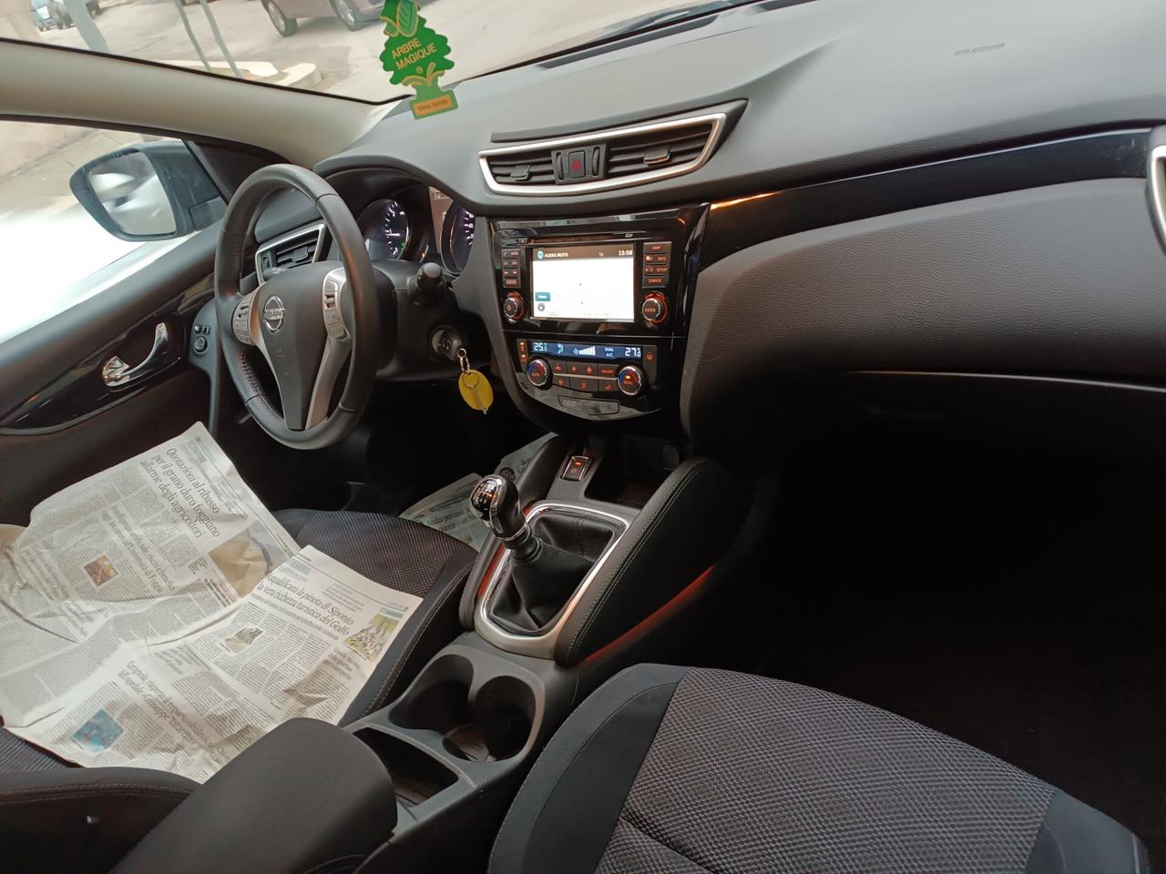 Nissan Qashqai 1.5 dCi TEKNA NAVI CAMERA FULL