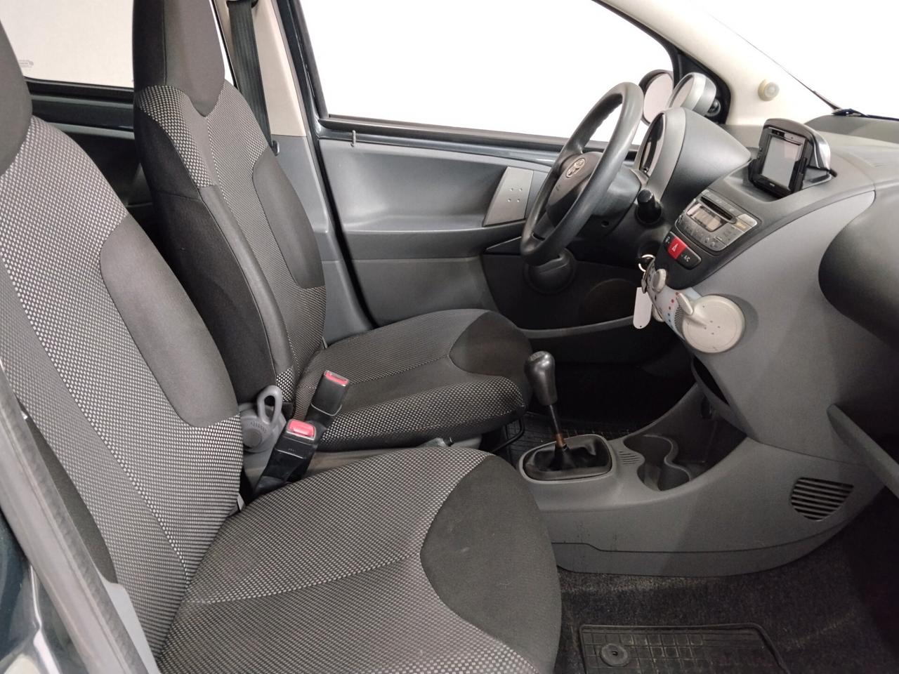 Toyota Aygo 1.0 benzina 2011 CON GARANZIA