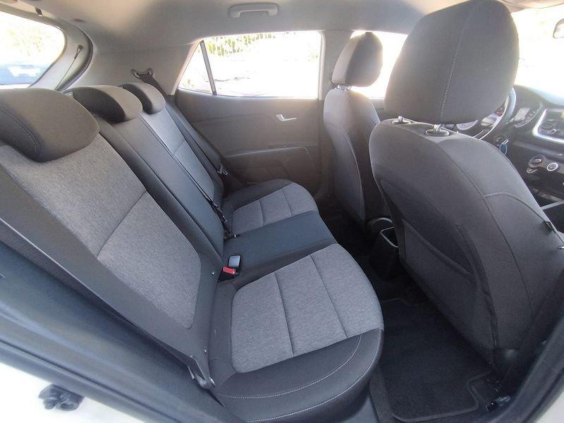 KIA Stonic 1.2 DPI Urban