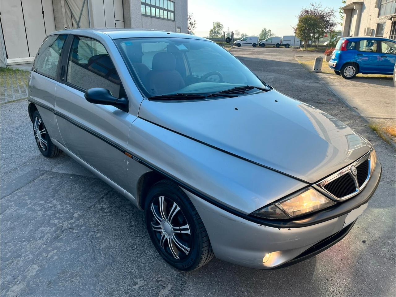 Lancia Y 1.2i cat LS