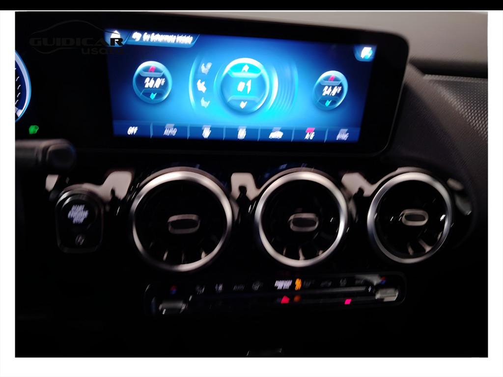 Mercedes-Benz Classe B - W247 2018 - B 180 d Sport Plus auto
