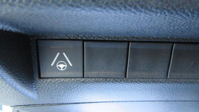 Peugeot 2008 PureTech 130 S&S EAT8 GT