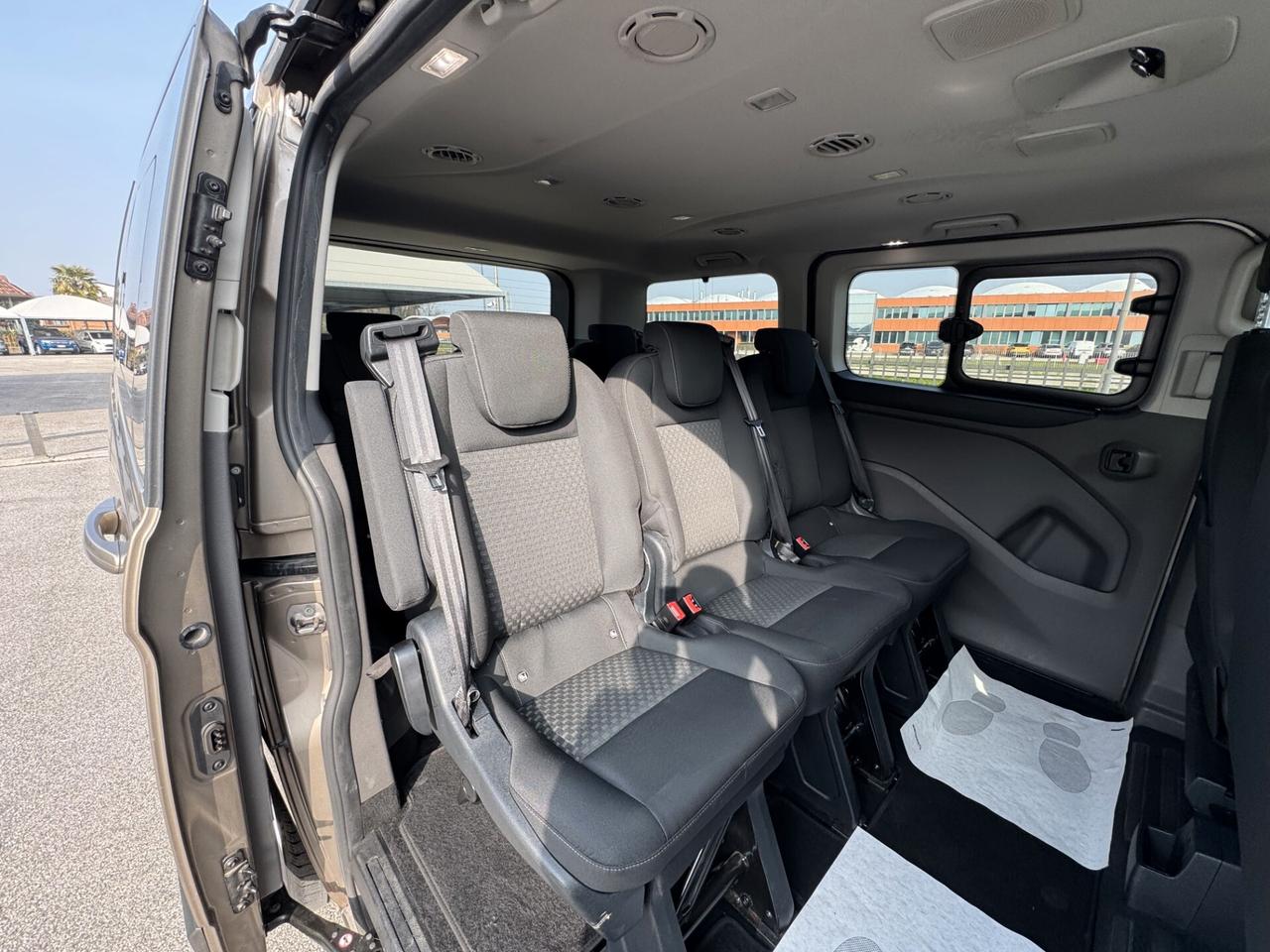 Ford Tourneo Custom Trend 2.0 TDCi 130CV 9posti