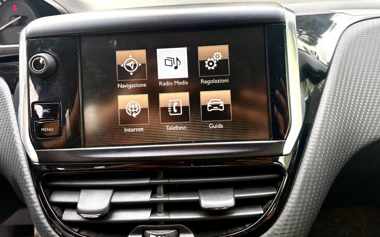 Peugeot 2008 1.2 benzina Euro6 PureTech 82 Allure