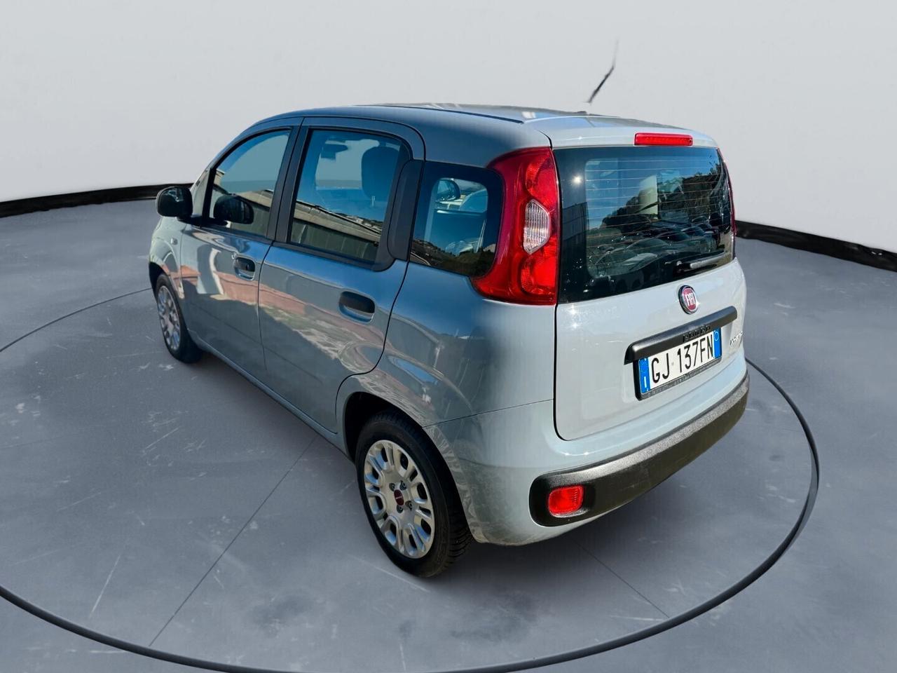 Fiat Panda 1.0cc Hybrid 70cv