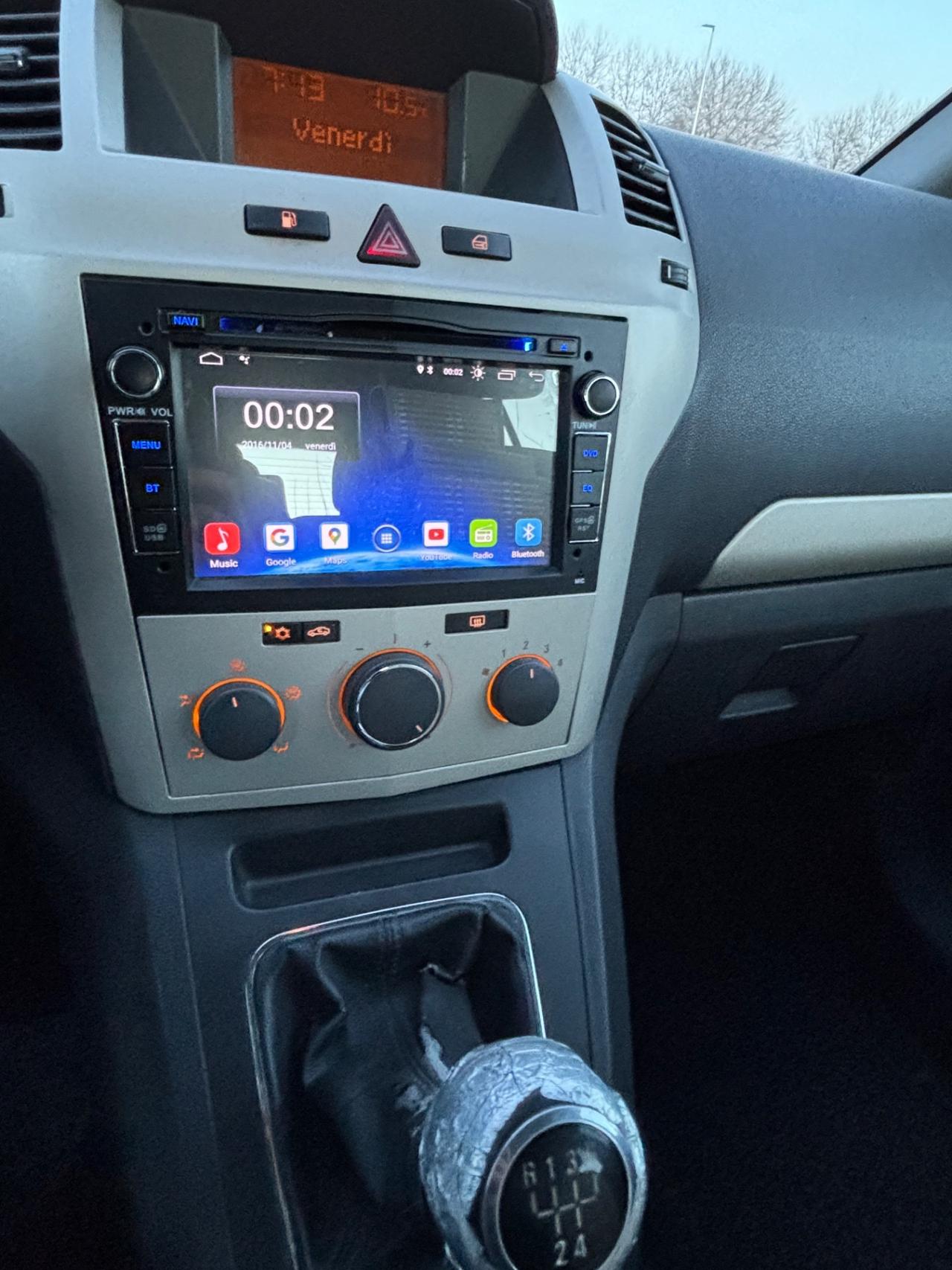 Opel Zafira 1.6 16V VVT Cosmo