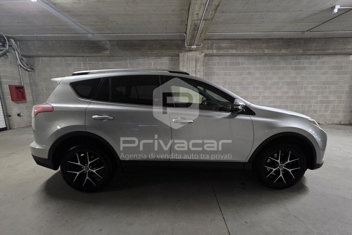 TOYOTA RAV4 2.0 D-4D 2WD Style