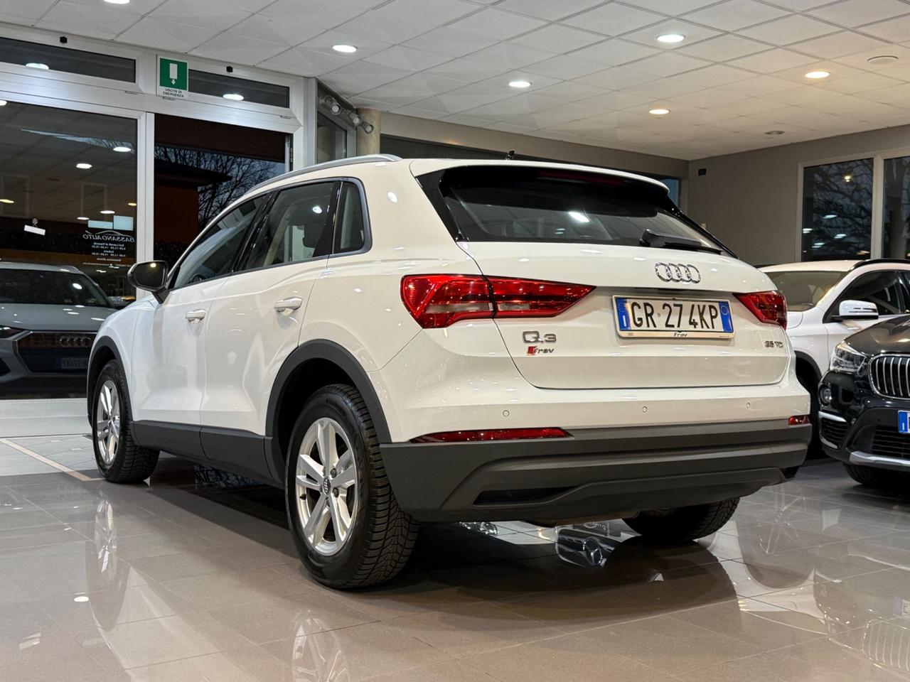Audi Q3 35 2.0 tdi Business s-tronic 2019 !!