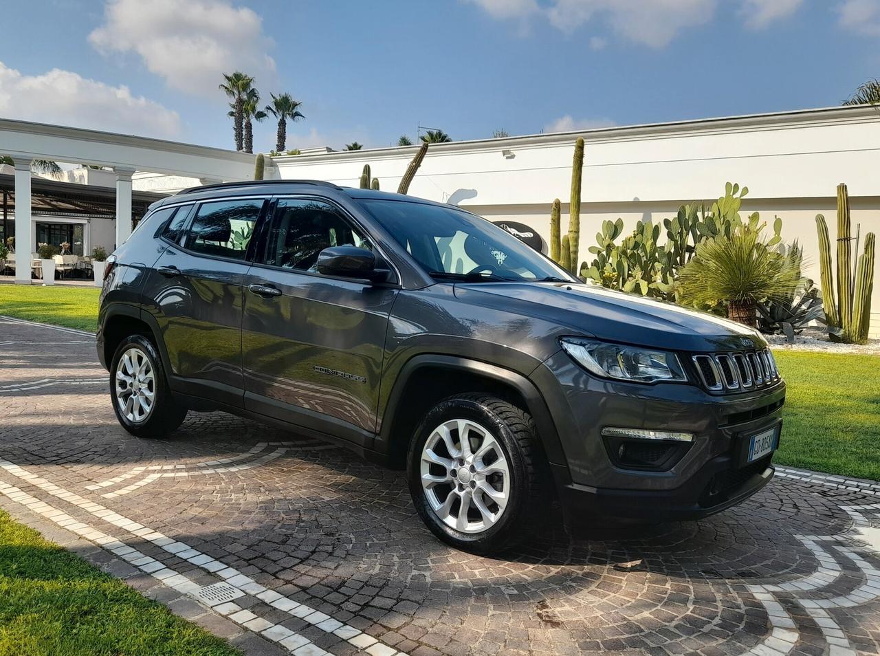 Jeep Compass 1.6 M-jet 120cv TUTTA pari al NUOVO