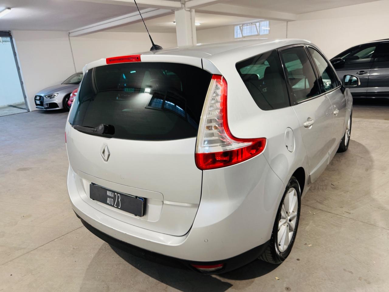 Scénic 2.0 dCi 150CV *AUTOMATICA*7 POSTI*